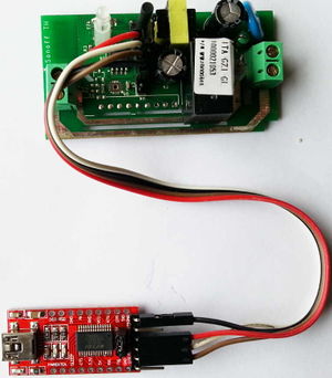 sonoff mit angestecktem FDTI Adapter