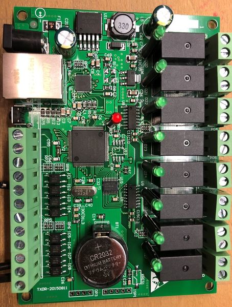 Datei:8-Port-MQTT-Relais-Board.jpg